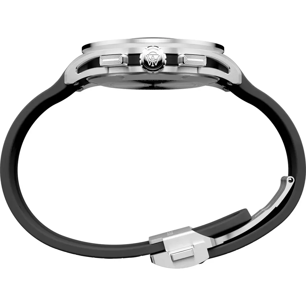 TIMEX史上最高峰のデザイン哲学を体現する「TIMEX ATELIER（タイメックス アトリエ）」から、初のクロノグラフが登場。チタンケースとスイス製ムーブメントを搭載した、ブランドの本気時計。 画像 25