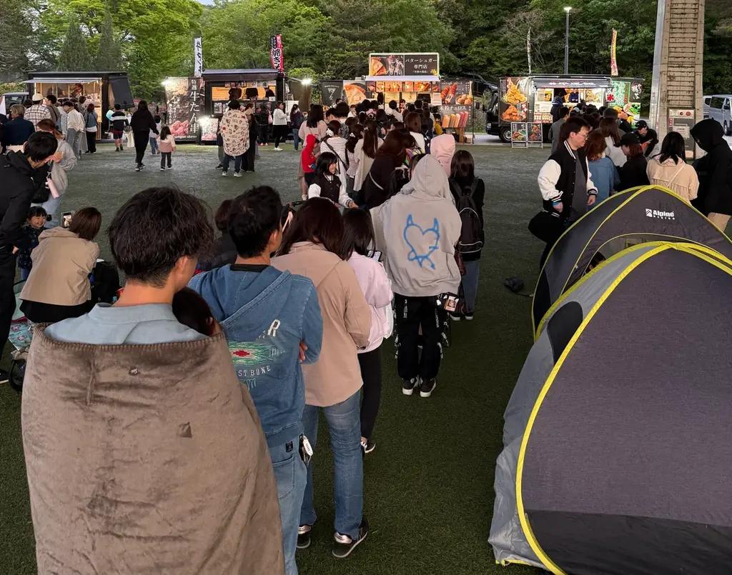 【大阪府・東大阪市】ドローンとナイトバブルのエンターテイメントが花園ラグビー場に！「花園ドローンショーフェスタ2026」開催決定！ 画像 6