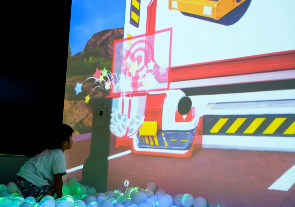 この夏、タカラトミープラネットに新アトラクション『トミカ ミッションアドベンチャー』が登場！7月17日から東京・愛知の2施設で提供開始 画像 3