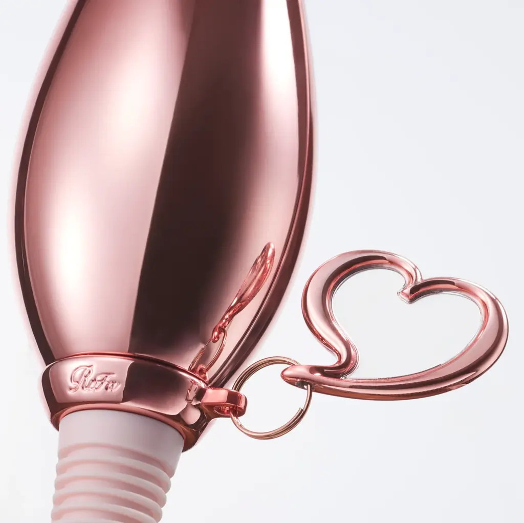 毎日に愛おしい時間を。​ハートとともに、使うたび髪はもっと美しく​「ReFa HEART DRYER Aira（リファハート ドライヤー アイラ）」​2026年7月22日（水）新発売​ 画像 3