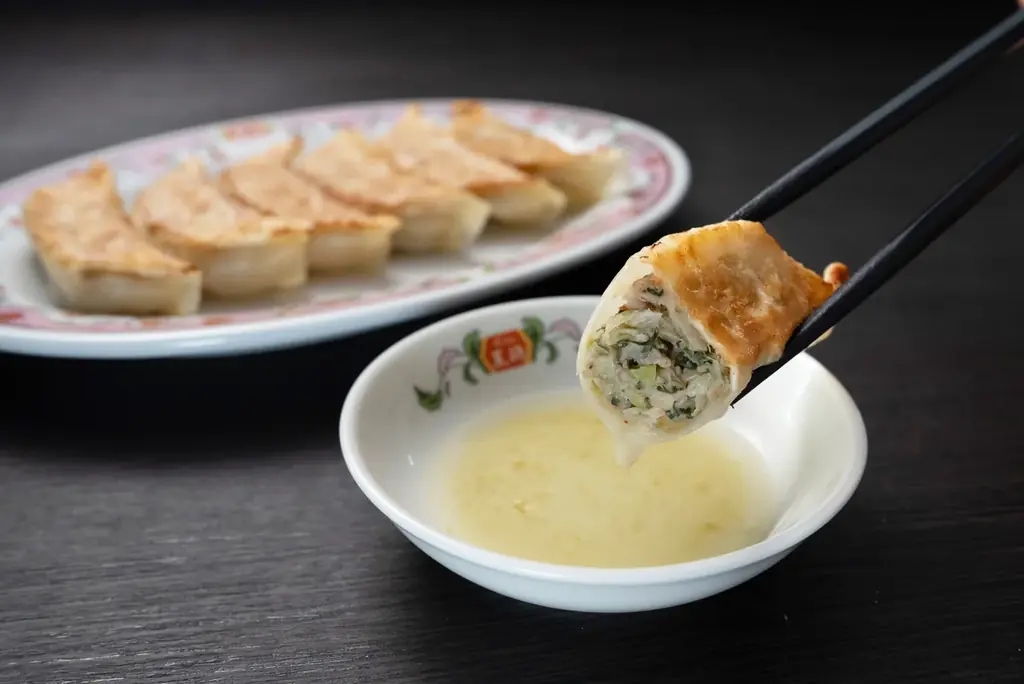 【餃子の王将】スッキリ旨辛「夏ラーメン」を期間限定販売！大好評の大葉香る「夏餃子」とのお得なセットも！ 画像 5