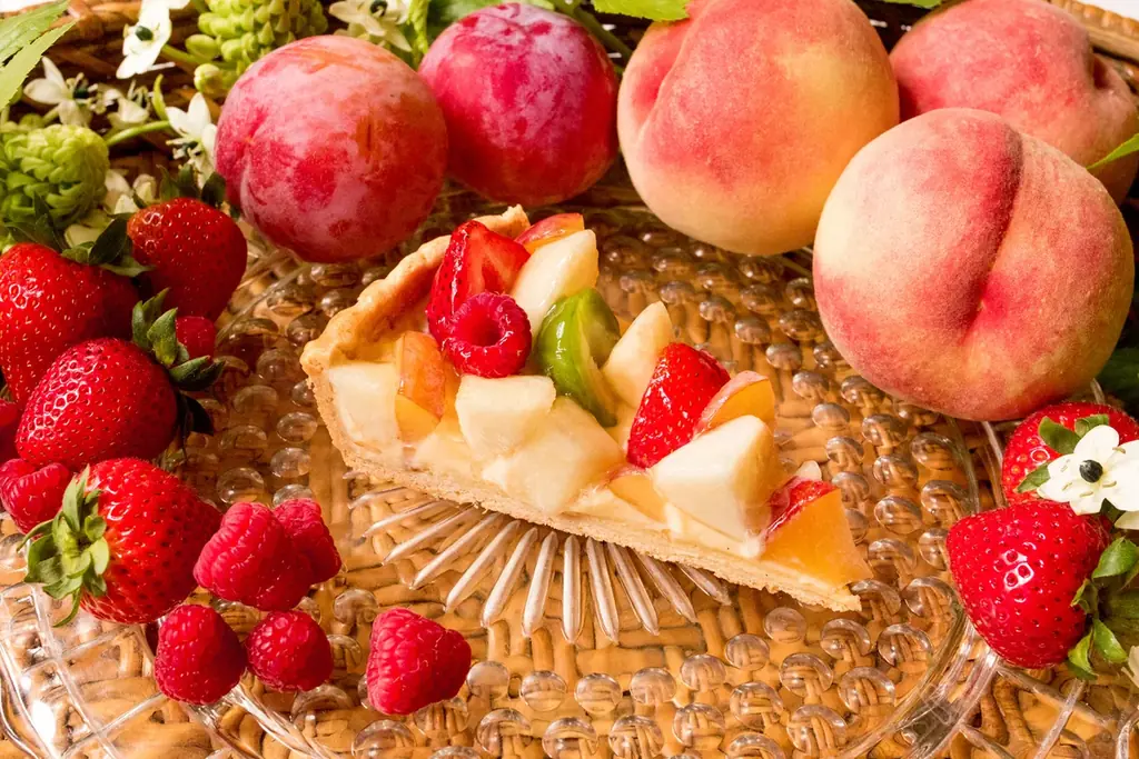 【キル フェ ボン】2026 Summer Menu フルーツのみずみずしさが誘う、涼やかなひととき ― ネクタリン・イチジク・ブドウ、晩夏の旬を集めた全27種、8月1日（土）スタート 画像 12