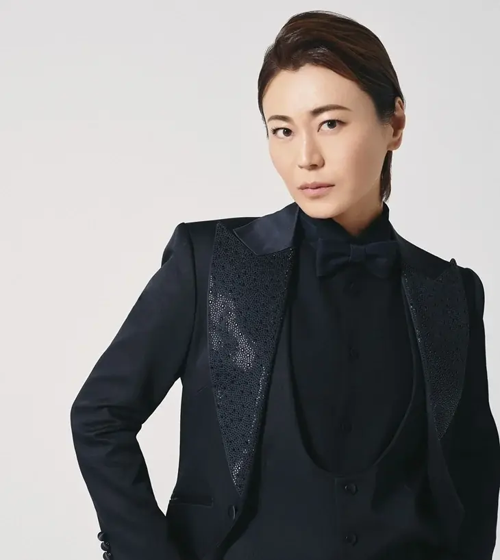 氷川きよし、美空ひばりの名曲を歌い継ぐカバーアルバム「氷川きよし　美空ひばりを歌う」が、９月２日発売決定！最新ビジュアルも同時公開！ 画像 3