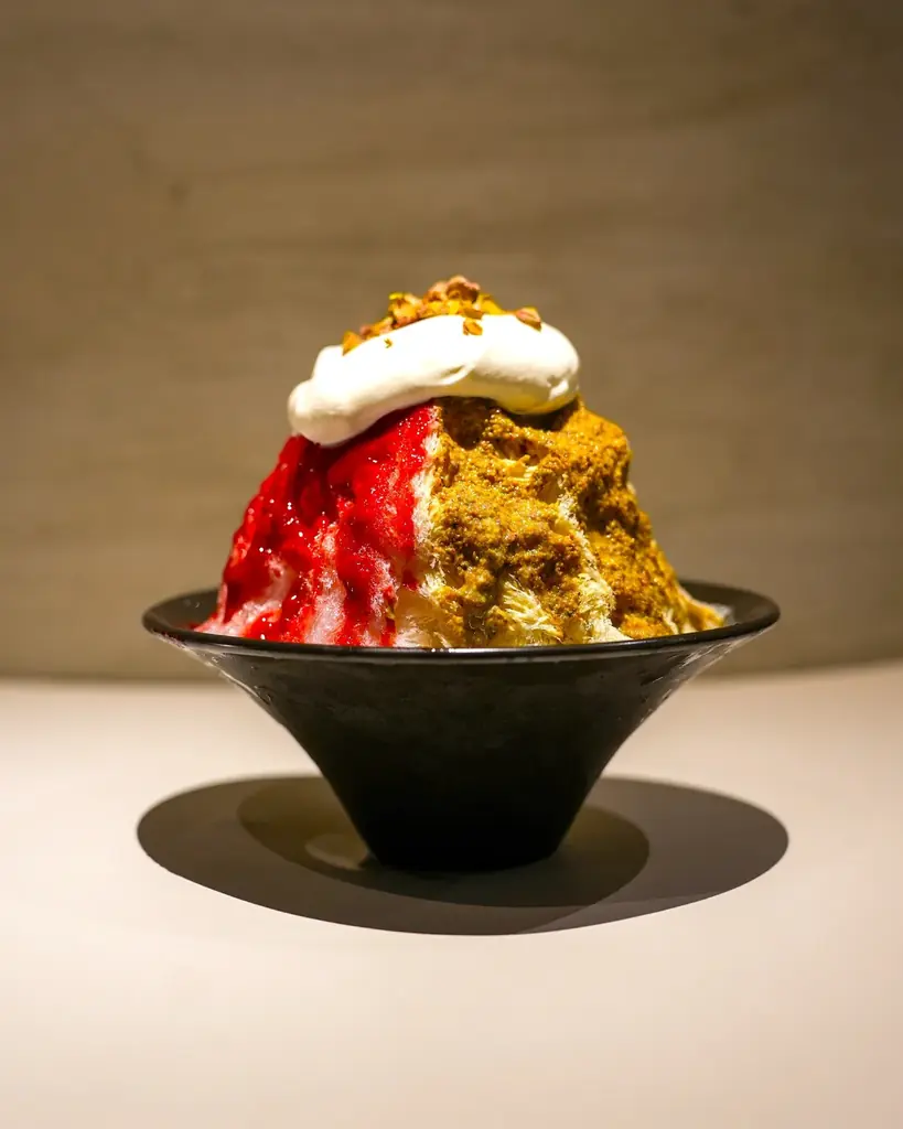 「かき氷に生ハム？」メロン×生ハム×チーズで仕上げる“大人のかき氷”「生ハムメロン」が町田に登場 画像 4