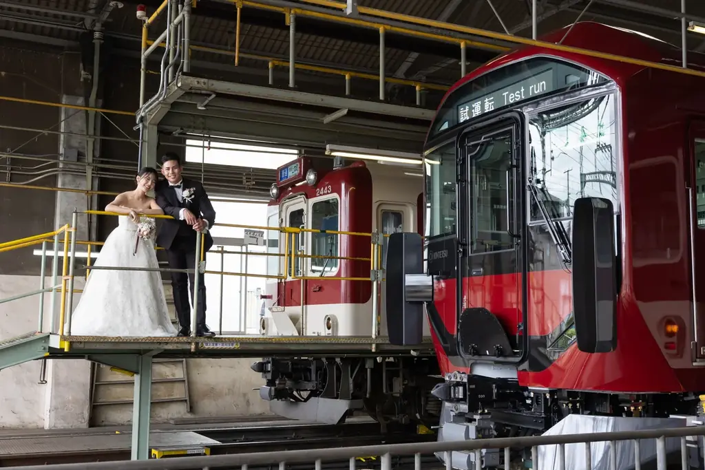 「シェラトン都ホテル大阪」×「近畿日本鉄道株式会社」普段入ることのできない「車庫」を舞台にしたフォトウエディングプラン販売 画像 3