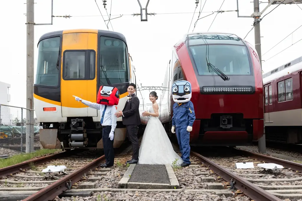 「シェラトン都ホテル大阪」×「近畿日本鉄道株式会社」普段入ることのできない「車庫」を舞台にしたフォトウエディングプラン販売 画像 7