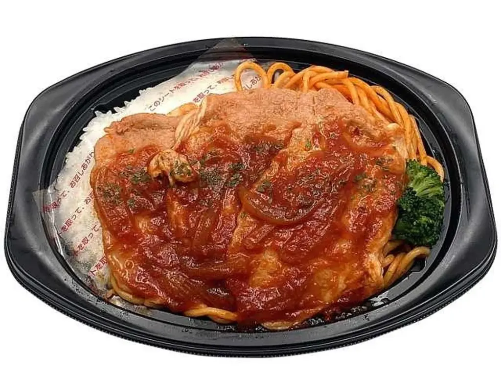 7月28日発売：北海道限定ポークチャップ＆ナポリタン