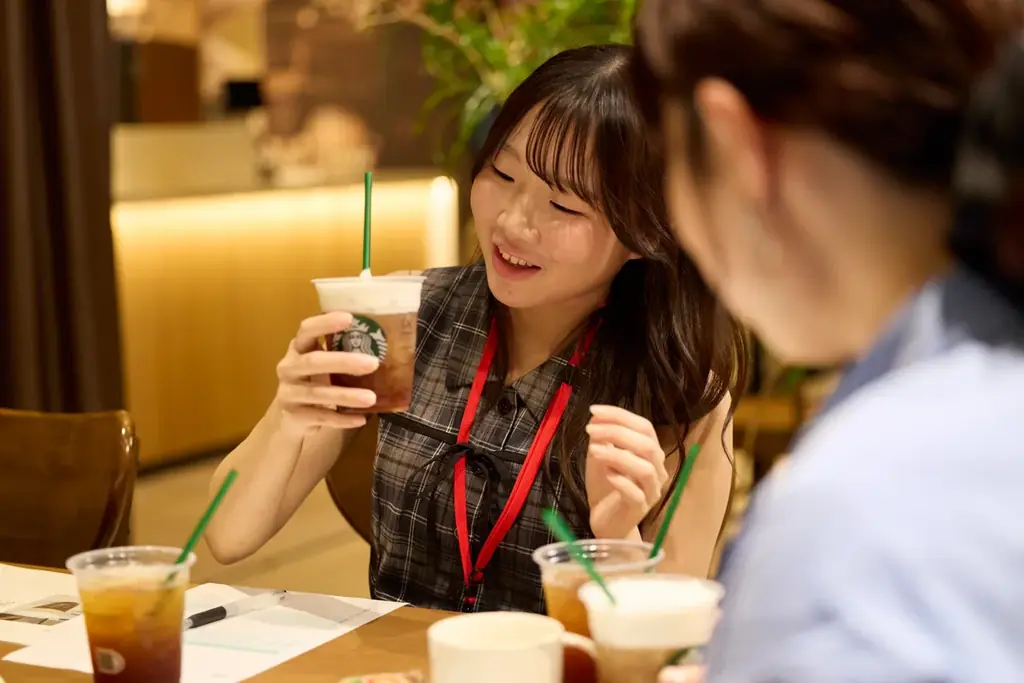 スターバックス初、若者との共創から生まれた新しいコーヒー　“苦さひかえめ”の『クリア コーヒー』、『シトラス クリア コーヒー』が7月31日（金）より発売 画像 5