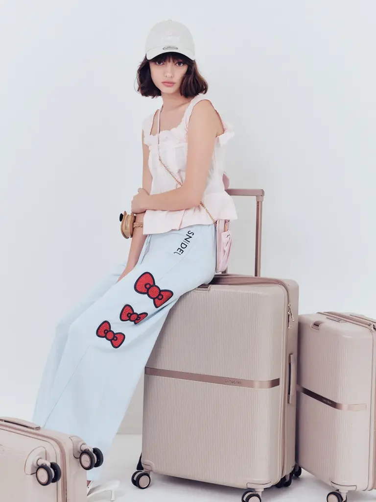 【SNIDEL♡HELLO KITTY】sanrio house（サンリオハウス）でしか手に入らない！スナイデルの「ハローキティ」コラボレーションアイテム全６型発売！ 画像 10