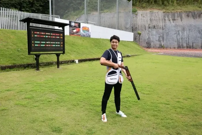 「クレー射撃ネクストアスリート 小池智也選手」とのスポンサーシップ契約を締結 画像 1