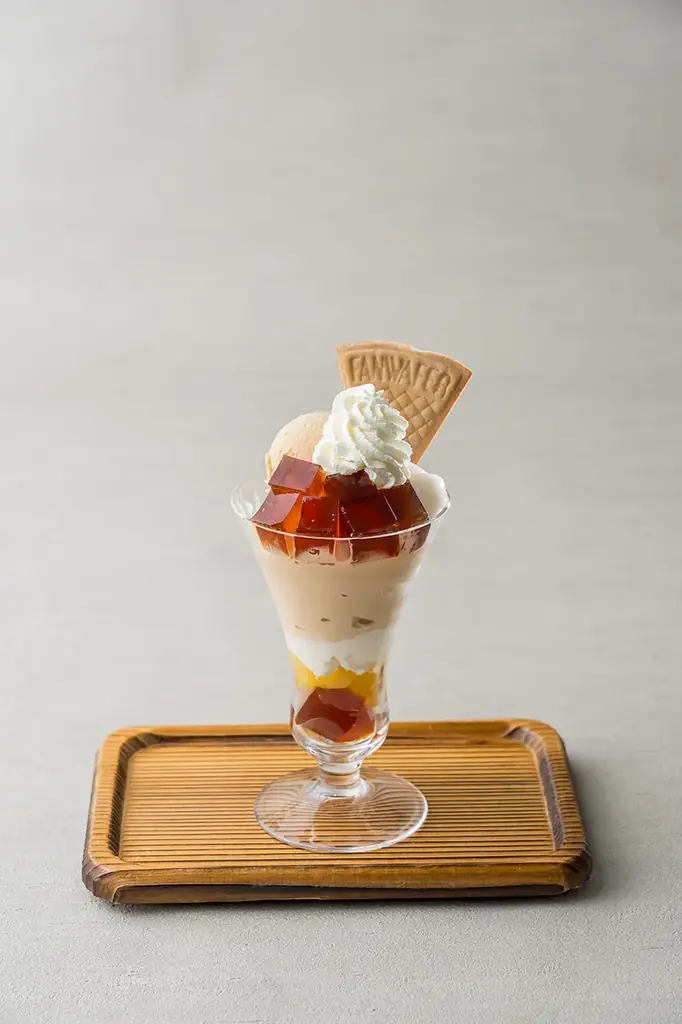 元祖抹茶パフェの京はやしや、京都店で「紅茶パフェ」復活――創業273年の老舗が仕掛ける、8月1日リニューアルオープン 画像 6