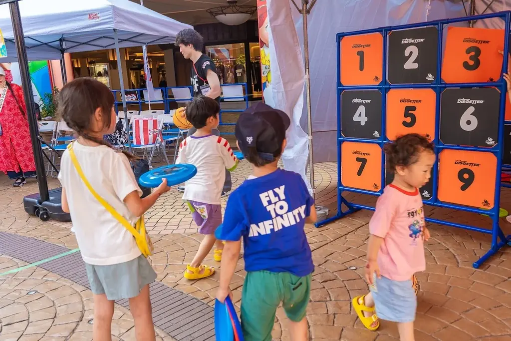 【TGIフライデーズ】 746組・2,238人が応募。子どもたちの「やってみたい！」が笑顔につながった『第5回TGI FRIDAYS キッズキャンプ High Five 2026』開催。 画像 15