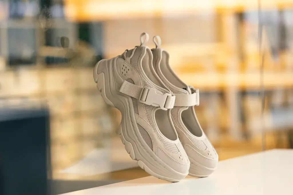 Ampsole Gaila発売