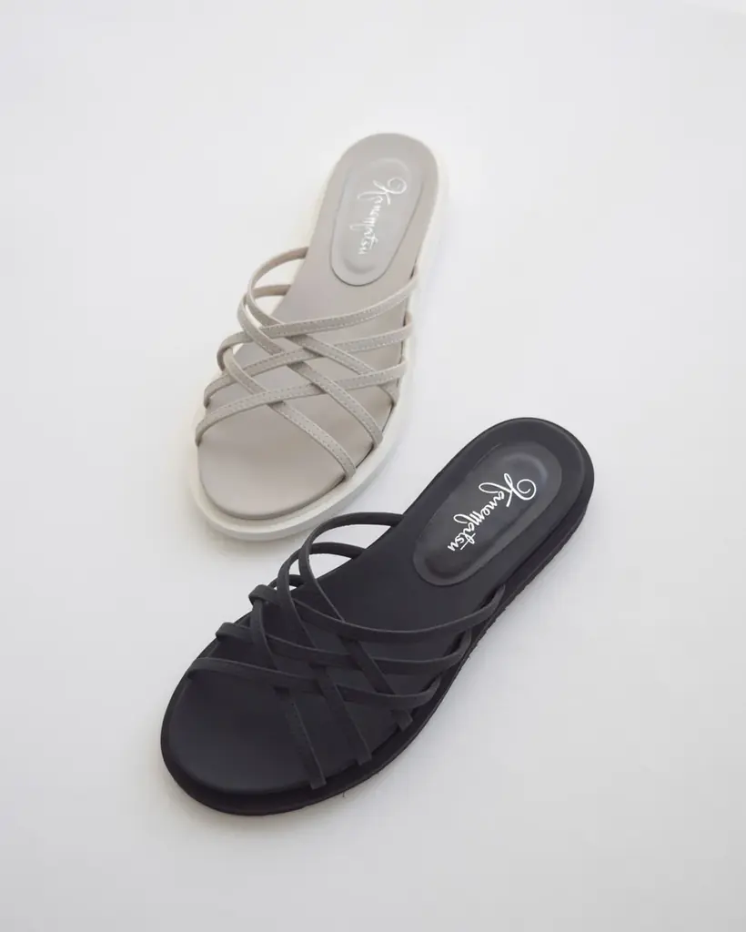 【銀座かねまつ】夏から秋まで着こなしを楽しめる「LATE SUMMER SANDALS」登場。 画像 6