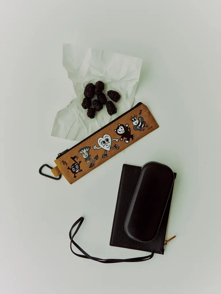 【エコストア】Chocomoo×ecostoreコラボレーション第2弾！10種のオーラルケアセットとバッグがアーティストChocomooのイラストで彩られ登場 画像 5