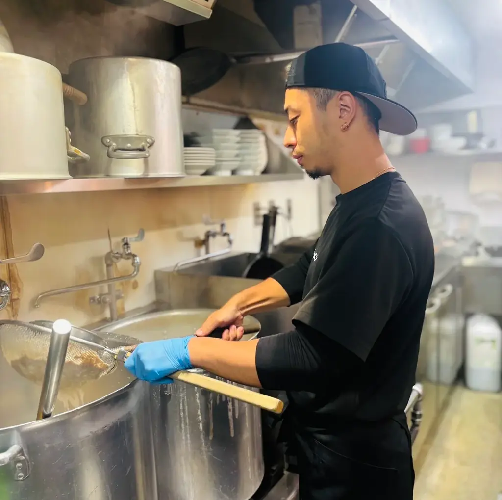 「幸ちゃんラーメン 中洲店」が開業5周年！ラーメンのご注文でアルコールを含む全ドリンク1杯無料の「5周年感謝祭」を8月1日・2日に開催！ 画像 2