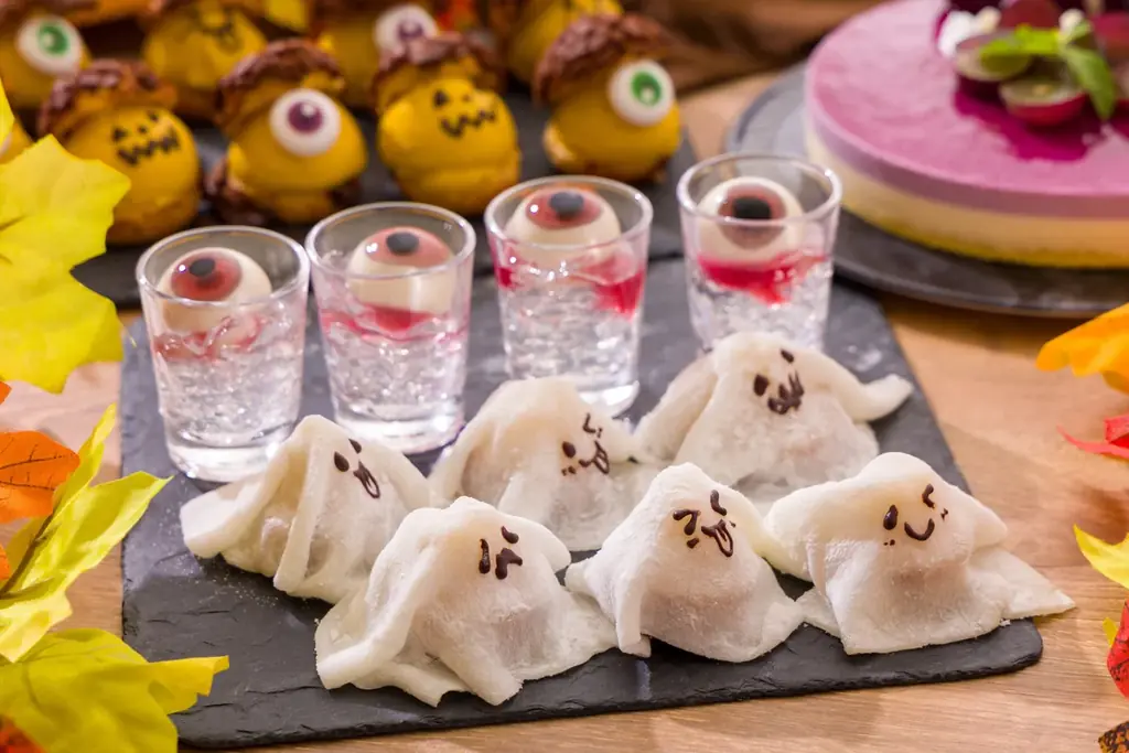 大阪のホテルで秋の味覚と遊び心あふれる料理、“コワ可愛い”スイーツを堪能！「ハロウィーンブッフェ2026」 9月11日より開催 画像 6