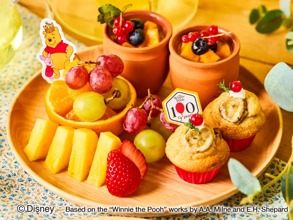 ８/3は「はちみつの日」！【ディズニーの世界観で楽しむカフェ＆ギフトショップ】「Disney HARVEST MARKET」で「くまのプーさん」原作100周年記念の新グッズや限定特典が続々登場。 画像 7