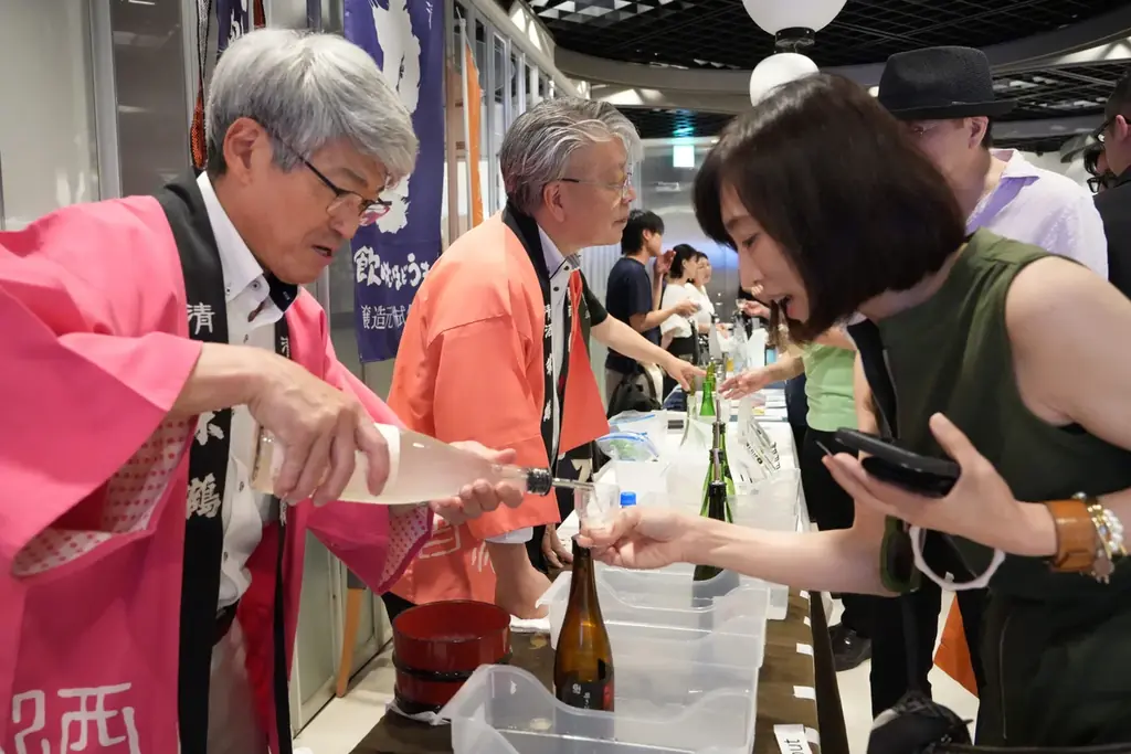 300種類のクラフトビール・日本酒が集合。ＫＩＴＴＥ大阪で飲み比べイベント「酒旅夜市」を初開催！ 画像 4