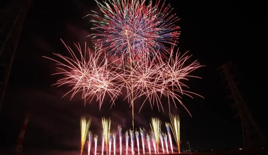 【群馬・赤城】宿が花火の特等席に。約500m先から打ち上がる「赤城まつり」の花火を満喫！EIKOHSのプレミアムジェラート付き女子会プラン＆早割プランも登場＜GLAMPING HILLS AKAGI＞ 画像 2