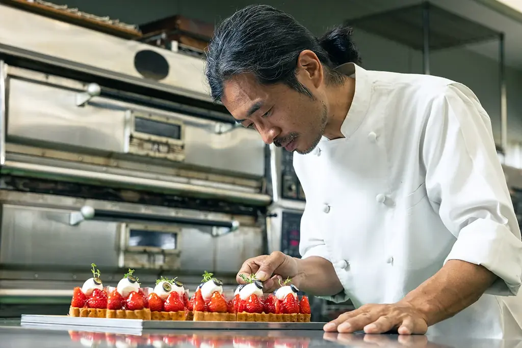 愛知・常滑市の”食”と”人”に出会う農泊体験3ツアーを開催！ヴィーガン寿司・地元の名酒場・特産牛乳と老舗洋菓子店のコラボスイーツを堪能 画像 11