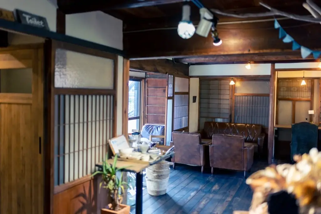愛知・常滑市の”食”と”人”に出会う農泊体験3ツアーを開催！ヴィーガン寿司・地元の名酒場・特産牛乳と老舗洋菓子店のコラボスイーツを堪能 画像 3