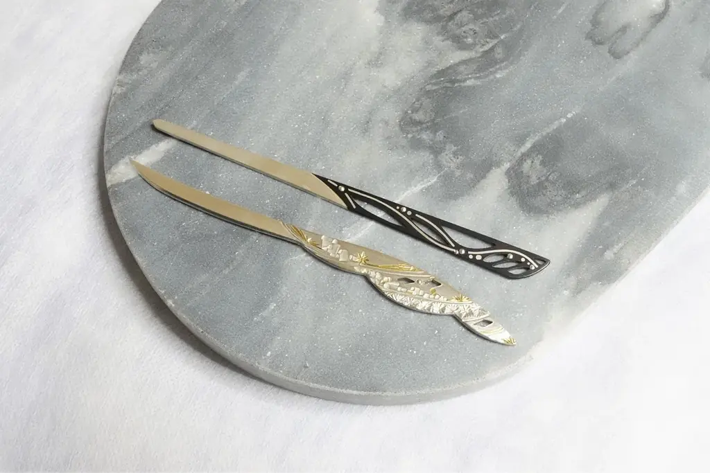 光を宿した彫金の小さな手仕事／「Petit 手仕事ギャラリー　きらめく彫金－Yurie Nakashima’s small metalworks－」を紅ミュージアムで開催 画像 3