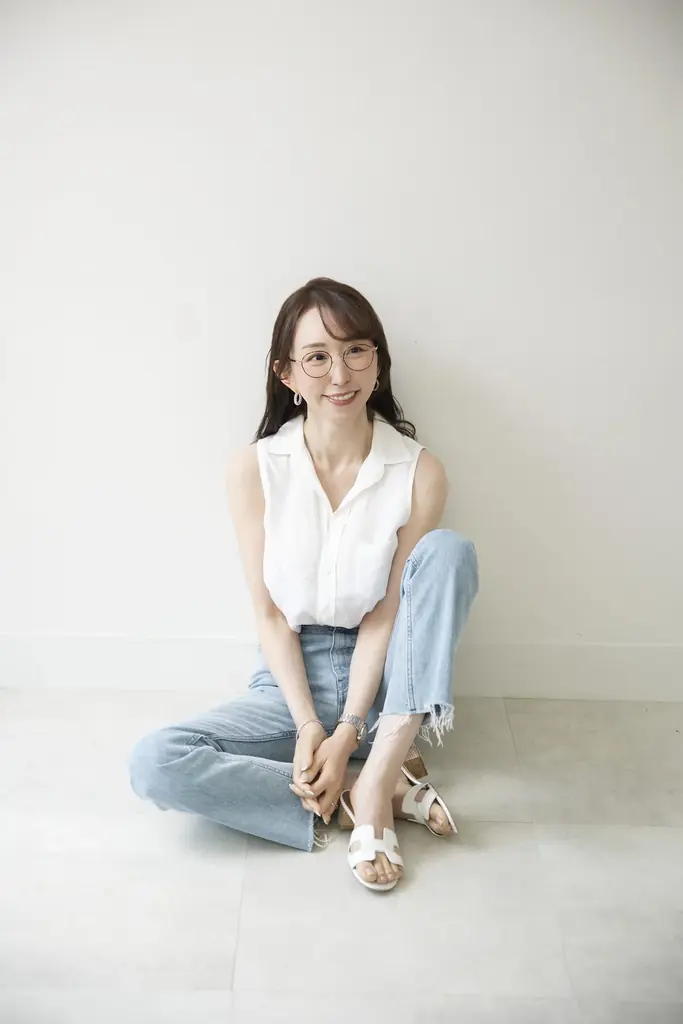 【衝撃の全告白！】SNS総フォロワー数12万人のインフルエンサー「SAKURA.」こと、やしきたかじんの妻さくらが、すべてを告白した初の著書を刊行＆大阪にてサイン本お渡し会開催！ 画像 5