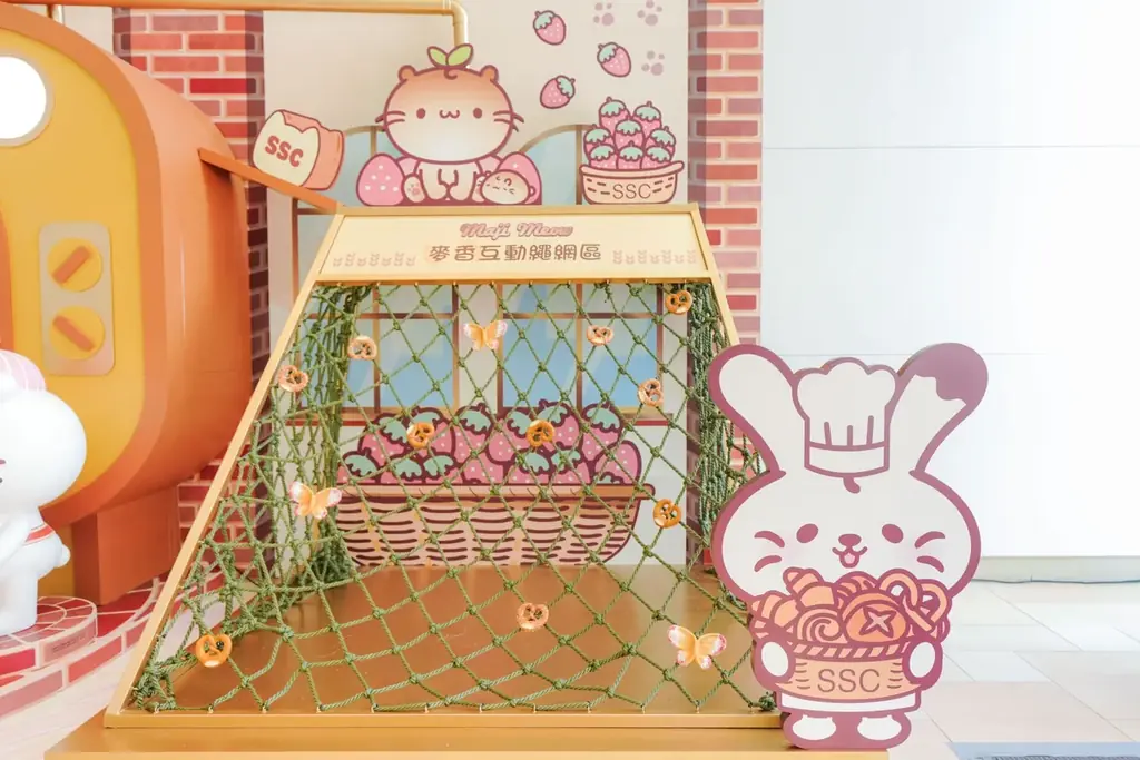 【もちにゃん】西武渋谷店で開催中「夏だ！海だ！もちにゃん夏まつり」のもちにゃん、香港で大型体験形イベント展開！ 画像 5