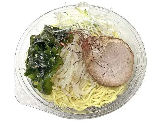 【北海道限定】セブン‐イレブンからこの夏おすすめの冷たい麺2品が新登場！「ざるラーメン北海道産山わさび入」「旨み出汁スープの冷かけ函館塩ラーメン」 画像 3