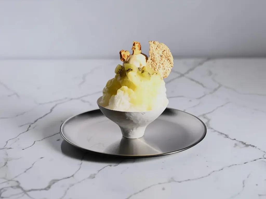 かき氷でも、ジェラートでもない。食べ進めるほど完成に近づく、“第三の冷菓”。 画像 3