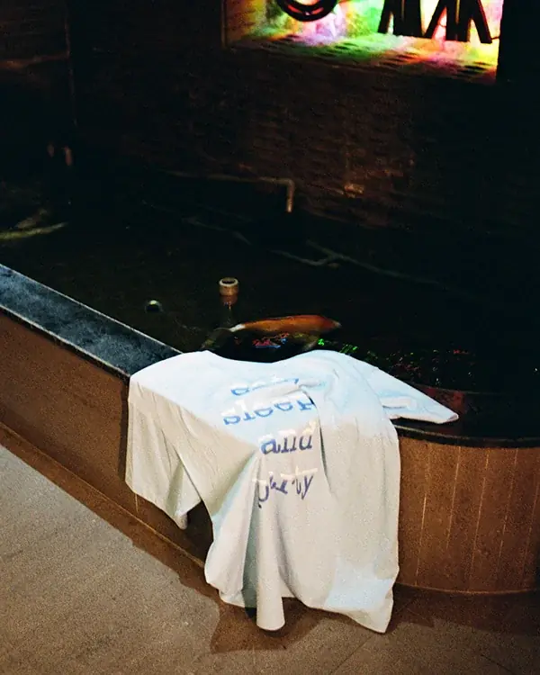 台北発「thur.」×「URBAN RESEARCH」 コラボレーションアイテムを発売台北のストリートで全編撮り下ろした最新ビジュアルを公開中 画像 11