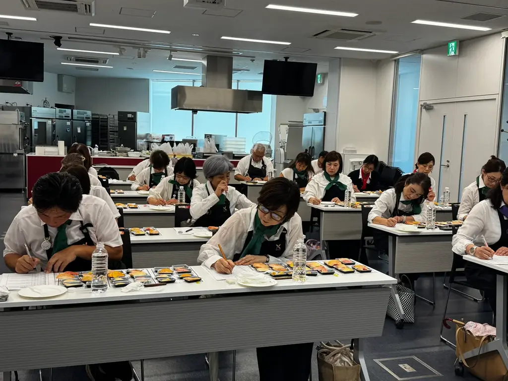 もっともおいしい「桃」NO.１が決定！日本一は、岡山県倉敷市玉島「おかやま夢白桃/岡本桃花園」に決定！ 画像 13
