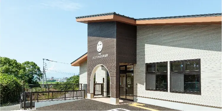 八ちゃん堂大牟田市動物園と大牟田市ともだちや絵本美術館の『指定管理者』を募集します。 画像 2