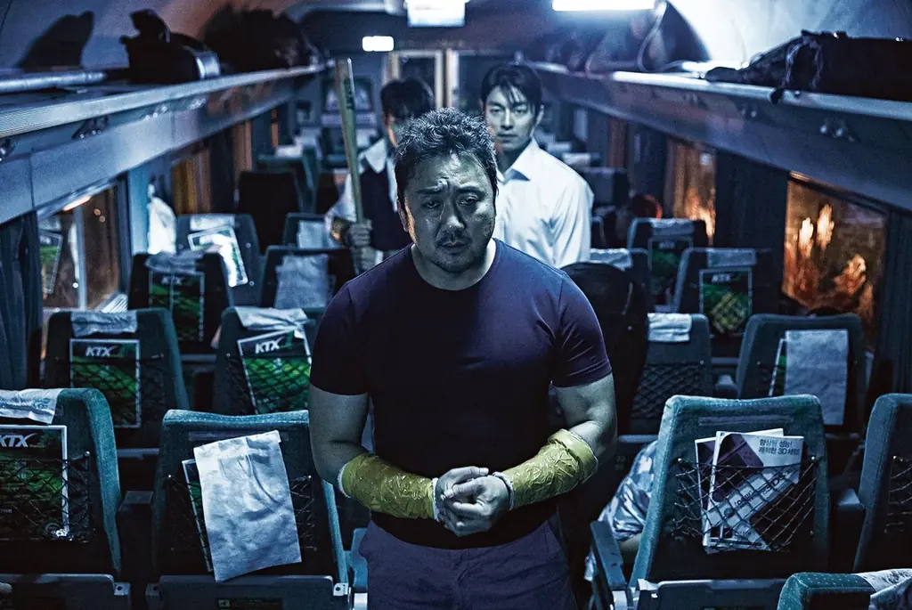 劇場入口が“感染列車”の乗車口に！8/21（金）より1週間限定の『新感染』4K上映にて「血塗られた乗車チケット」を入場者限定プレゼント 画像 6