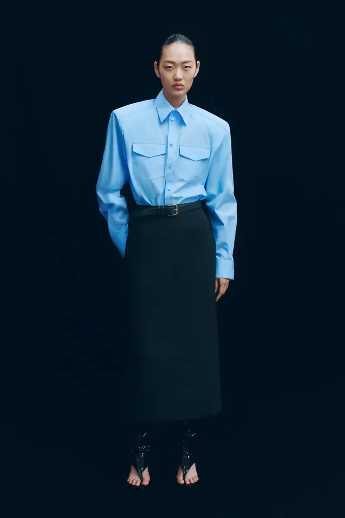 H&Mから、ニューヨーク発のラグジュアリー・エッセンシャルズ・ブランド「WARDROBE.NYC」とのコラボレーションが発売。 画像 4