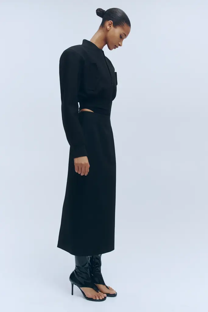 H&Mから、ニューヨーク発のラグジュアリー・エッセンシャルズ・ブランド「WARDROBE.NYC」とのコラボレーションが発売。 画像 7