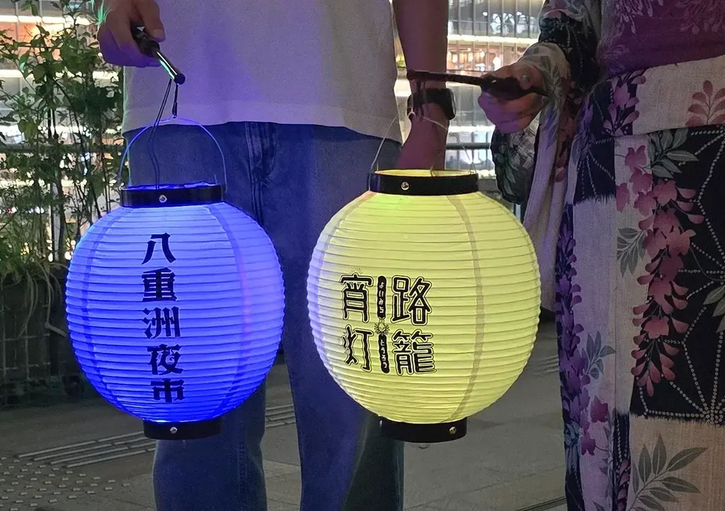 プロジェクションマッピング「八重洲花火」が今年は2エリアに拡大！約100基の灯籠が夏の東京駅を彩る「宵路灯籠2026」開催 画像 16