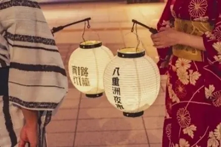 プロジェクションマッピング「八重洲花火」が今年は2エリアに拡大！約100基の灯籠が夏の東京駅を彩る「宵路灯籠2026」開催 画像 17
