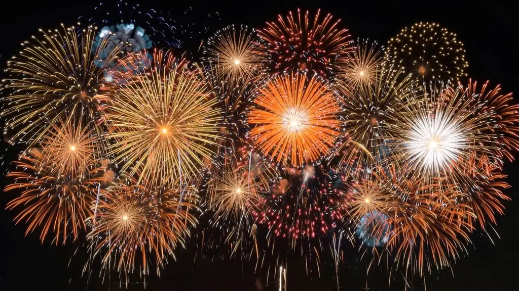プロジェクションマッピング「八重洲花火」が今年は2エリアに拡大！約100基の灯籠が夏の東京駅を彩る「宵路灯籠2026」開催 画像 6