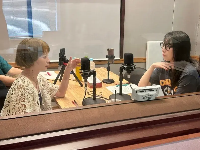 ABCラジオ『ハシヤスメ・アツコの SUPER HASHiYASUME TALK!!』とTBS Podcast『モモコグミカンパニーの盗み聴きラジオ』が局を超えて初コラボレーション！ 画像 3