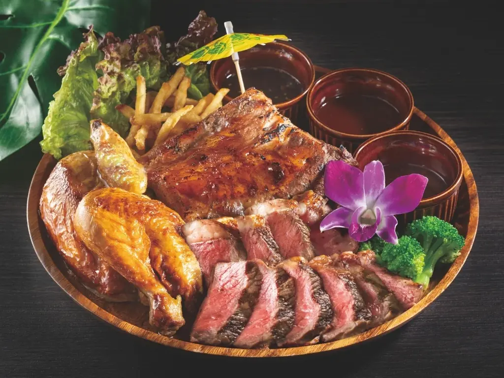 【La・Ohana(ラ・オハナ)横浜本牧店】ハワイの風を感じる極上のハワイアングルメで乾杯‼9/30迄の期間限定にて「120分制 アルコール飲み放題 1,980円(税込2,178円)」をスタート‼ 画像 6