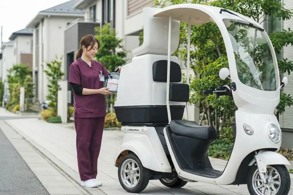 【初登場！】免許不要の四輪電動車「ブレイズ イーカーゴ」と屋根付き三輪電動バイク「EVデリバリー」がCareTEX東京’26に出展 画像 4