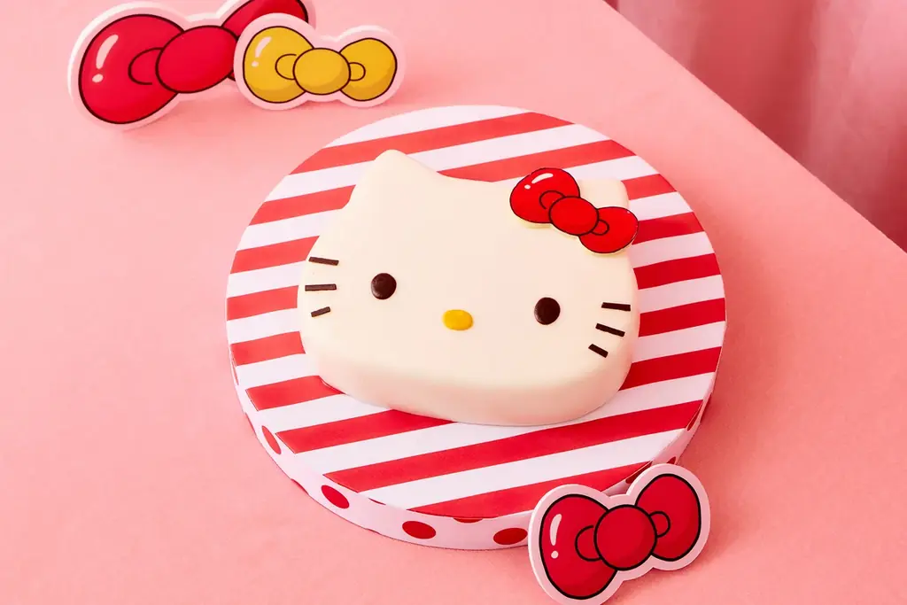 ハローキティとキティのことが大好きなタイニーチャムとのかわいいが詰まった リボンモチーフのコラボスイーツビュッフェ「HELLO KITTY RIBBON RIBBON Sweets Buffet」 画像 5