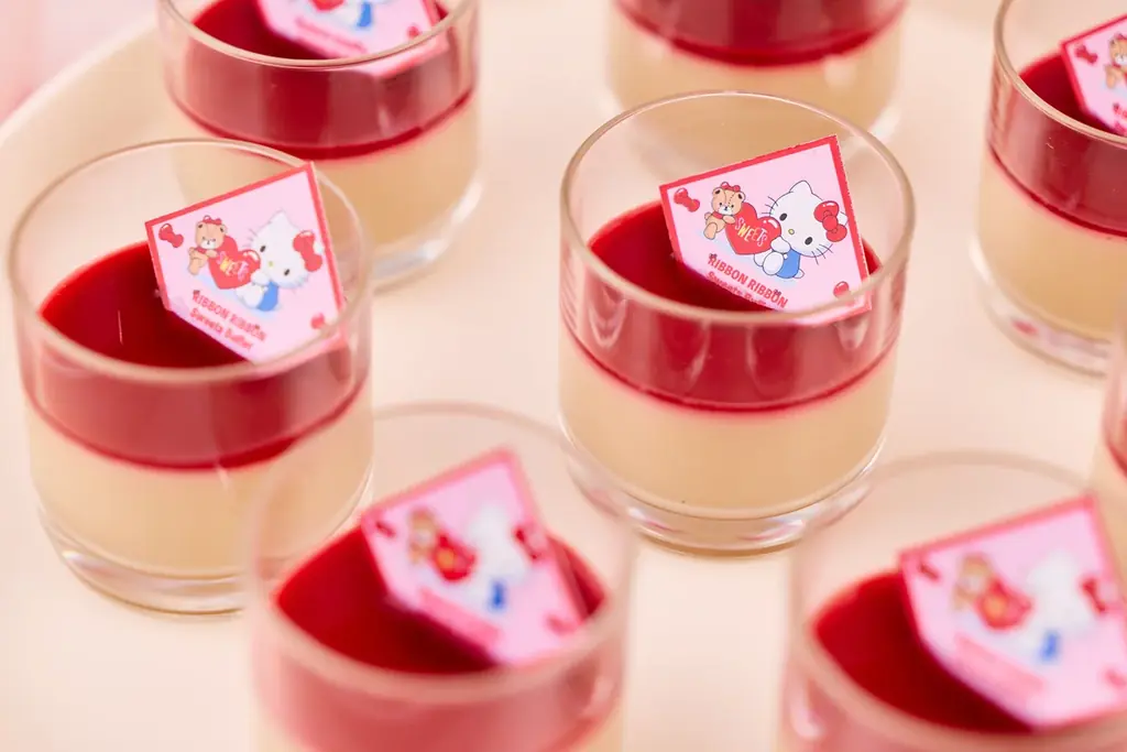 ハローキティとキティのことが大好きなタイニーチャムとのかわいいが詰まった リボンモチーフのコラボスイーツビュッフェ「HELLO KITTY RIBBON RIBBON Sweets Buffet」 画像 8