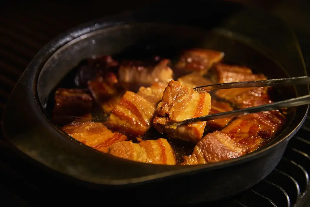 和牛をはじめとする多彩な肉料理から絞りたてモンブランを含むスイーツまで！秋の味覚と肉料理を五感で楽しむ、時間内無制限の“劇場型”ビュッフェ「THE THEATER BUFFET -Autumn-」開催 画像 4