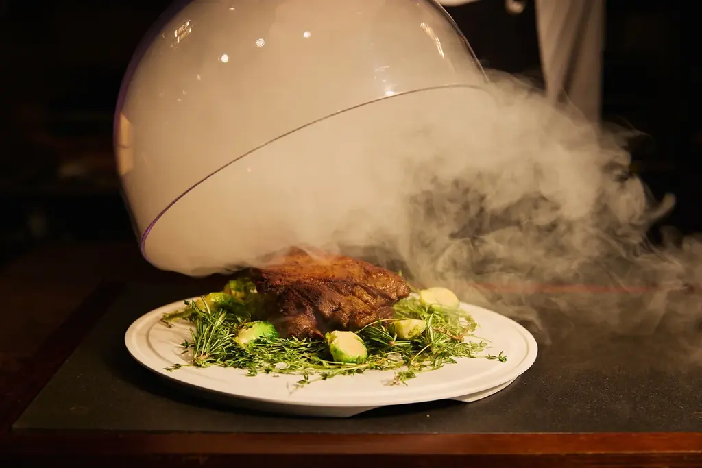 和牛をはじめとする多彩な肉料理から絞りたてモンブランを含むスイーツまで！秋の味覚と肉料理を五感で楽しむ、時間内無制限の“劇場型”ビュッフェ「THE THEATER BUFFET -Autumn-」開催 画像 8