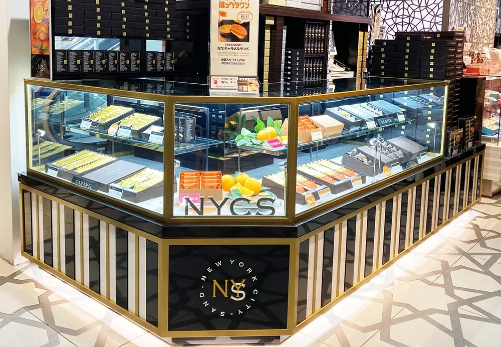 松坂屋上野店にとろとろキャラメルで人気の〈N.Y.C.SAND〉が再登場！桃の優美な香りとアールグレイが重なる、新作「N.Y.ピーチティーキャラメルサンド」も数量限定販売 画像 8