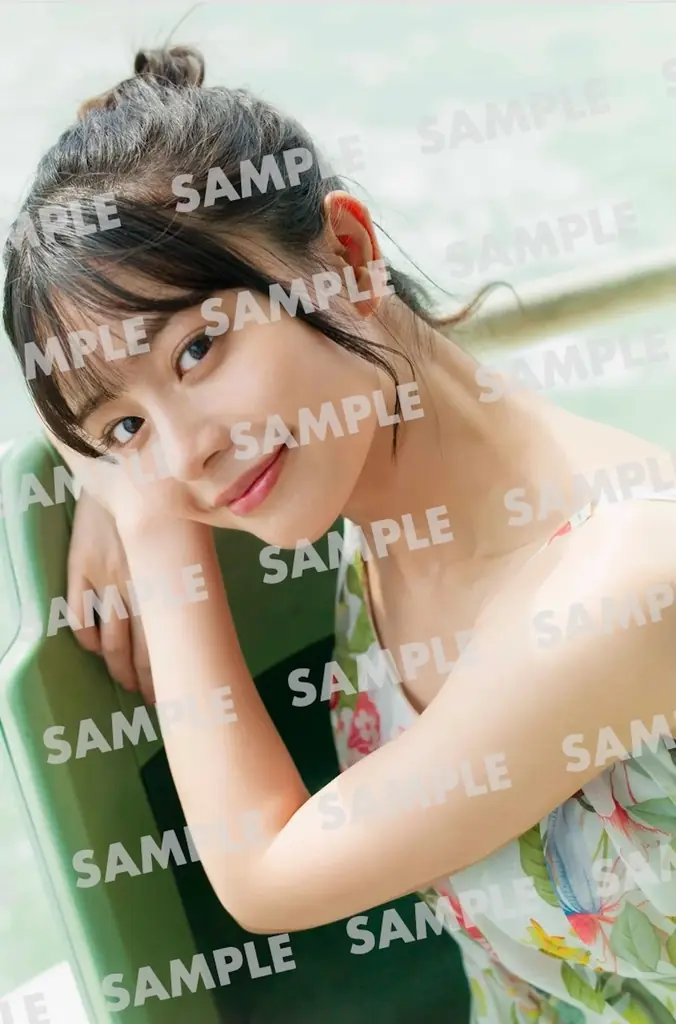 29歳最後の日、そして30歳最初の日ーー椛島光、人生の節目を刻んだ2nd写真集「Ortensia」刊行　憧れ続けたヴェネツィア リド島で叶えた一生に一度の撮影…ファン待望約2年ぶり水着ショットも収録 画像 12