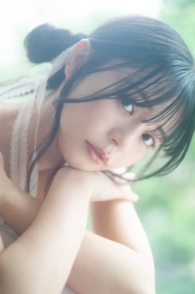 29歳最後の日、そして30歳最初の日ーー椛島光、人生の節目を刻んだ2nd写真集「Ortensia」刊行　憧れ続けたヴェネツィア リド島で叶えた一生に一度の撮影…ファン待望約2年ぶり水着ショットも収録 画像 3